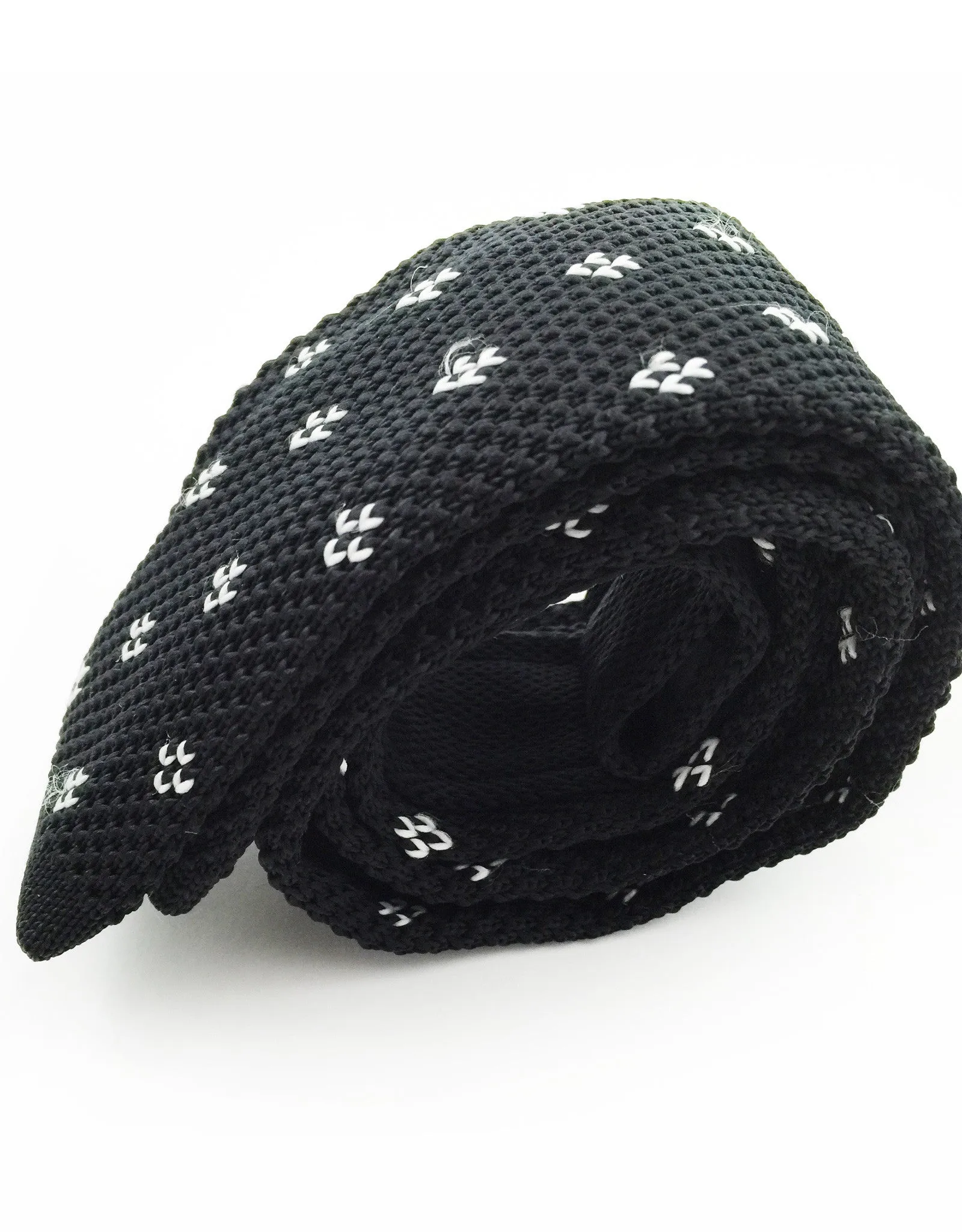 Black Skinny Knitted Tie with White Motif