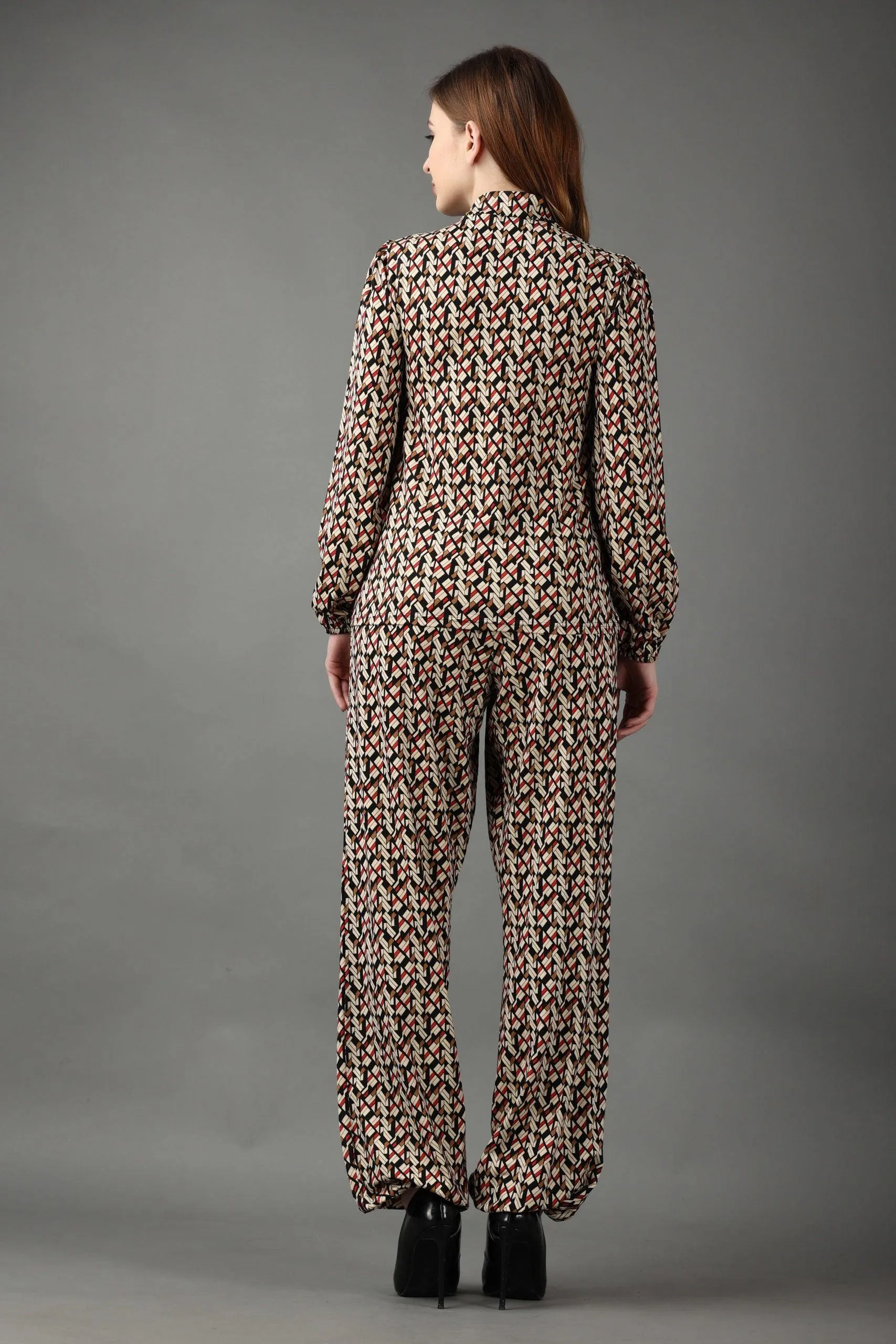 Multicolored Geometric Printed Night Suit Set